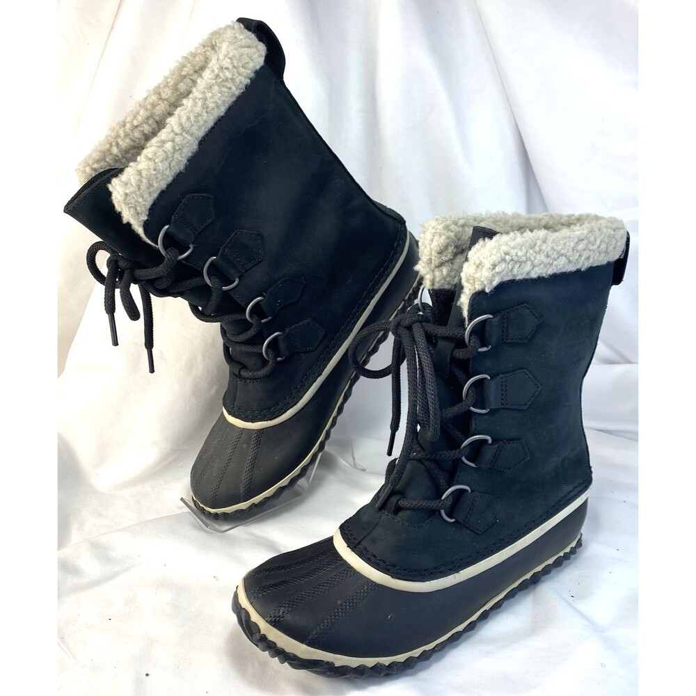 Sorel Caribou Slim Women's 8.5 Winter Boots Waterproof Black Leather NL2649-010